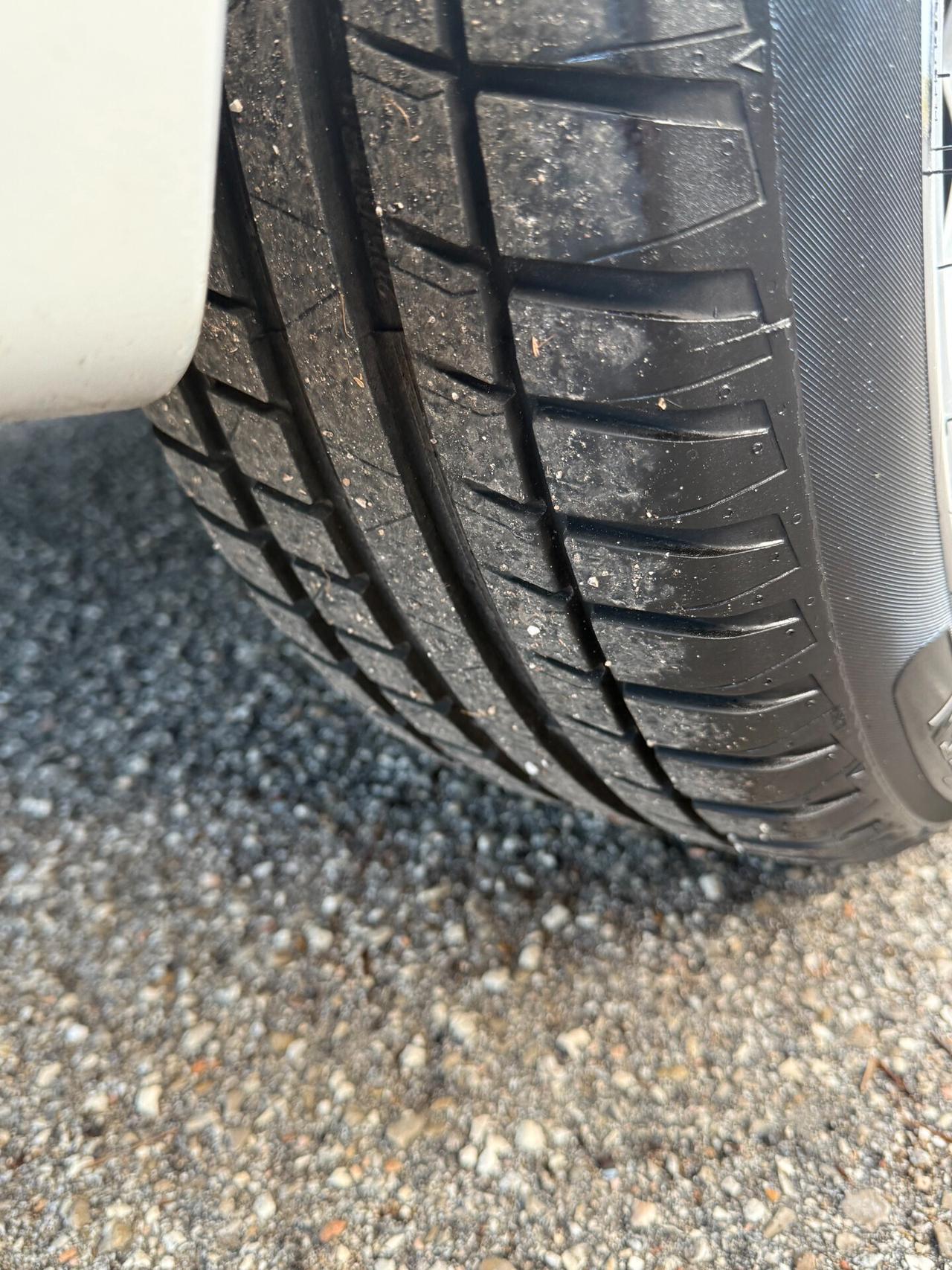 " PERFETTA " Bmw 216 D Active Tourer Advantage