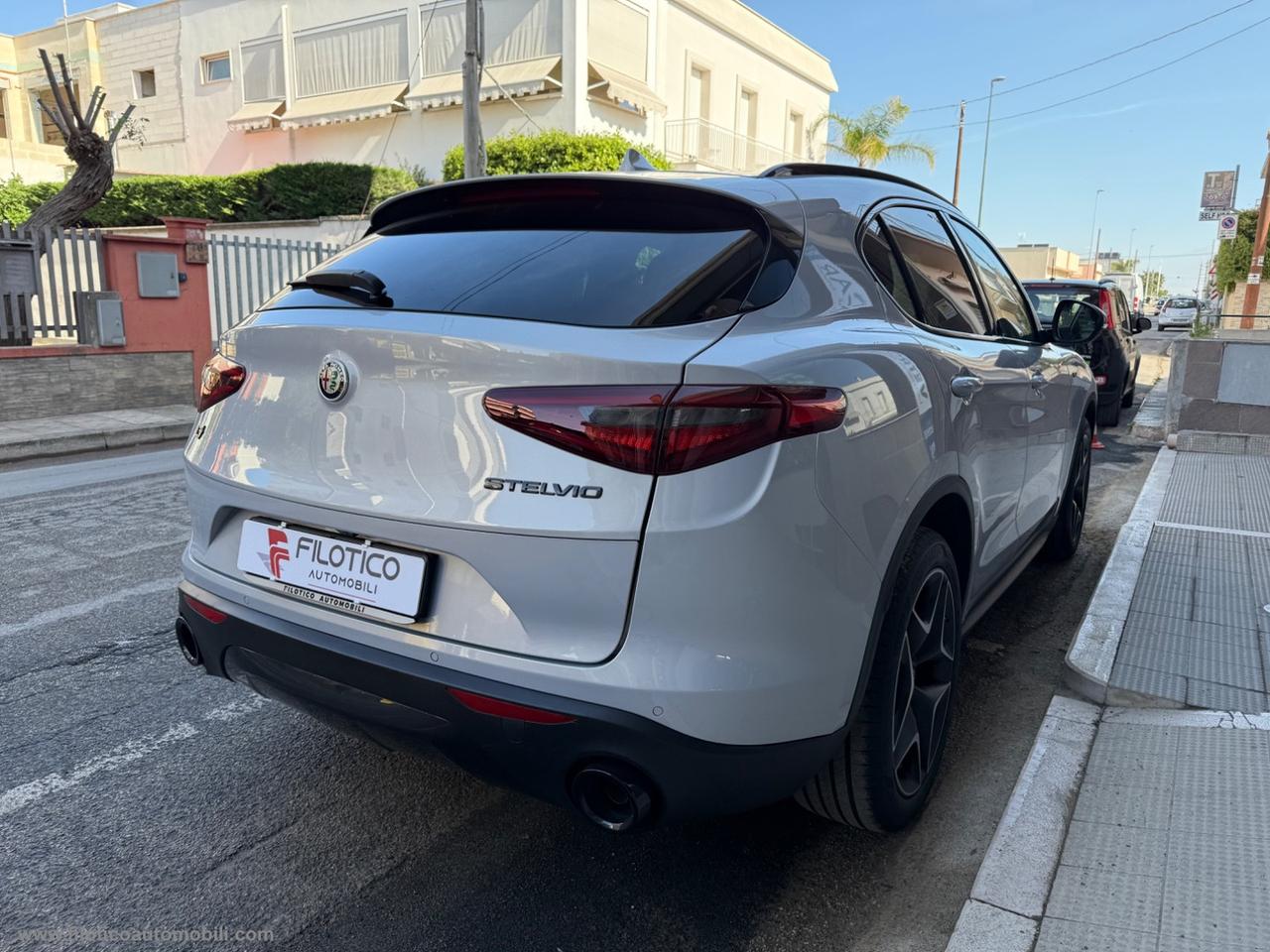 ALFA ROMEO Stelvio 2.2 T.diesel 190CV AT8 Q4 Sprint MY 2021 - GANCIO DI TRAINO ELETTRICO-PELLE