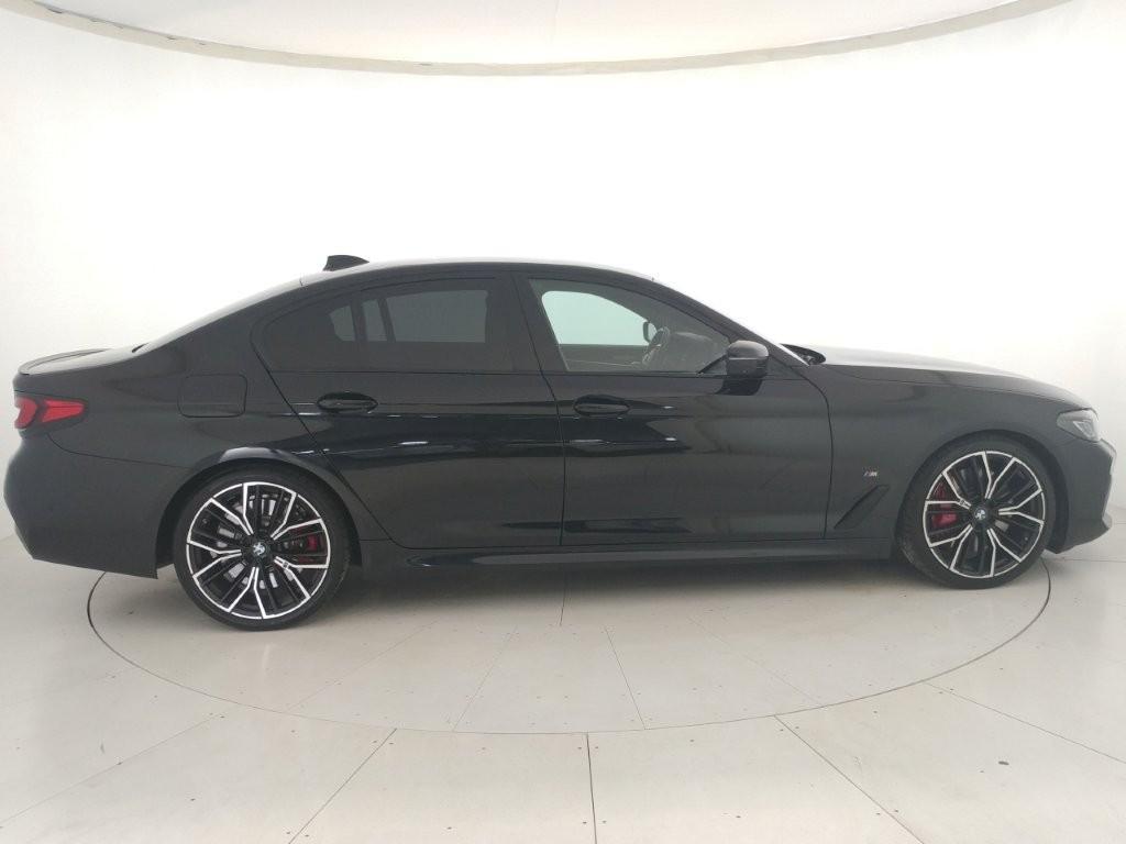 BMW Serie 5 M Berlina 550 i Mild Hybrid 48V xDrive Steptronic