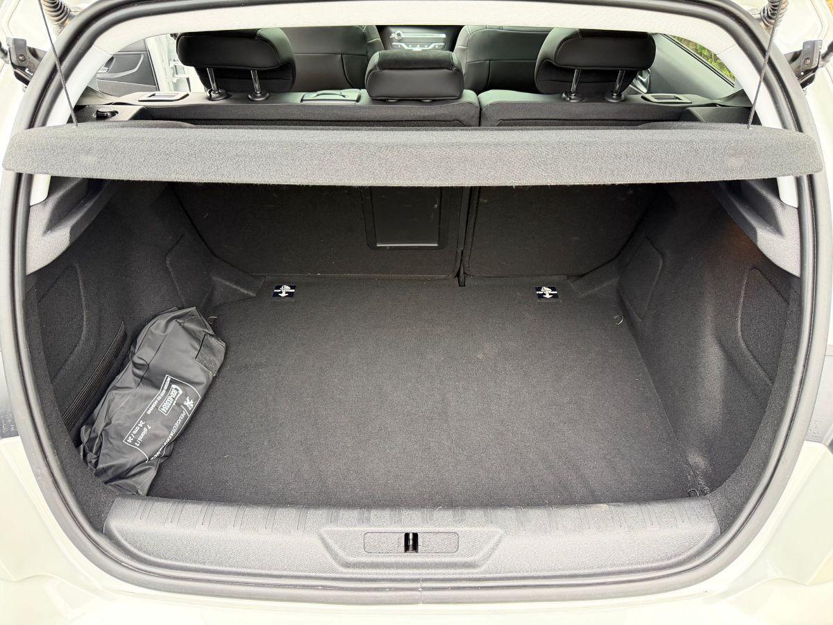 PEUGEOT - 308 - BlueHDi 120 S&S Allure