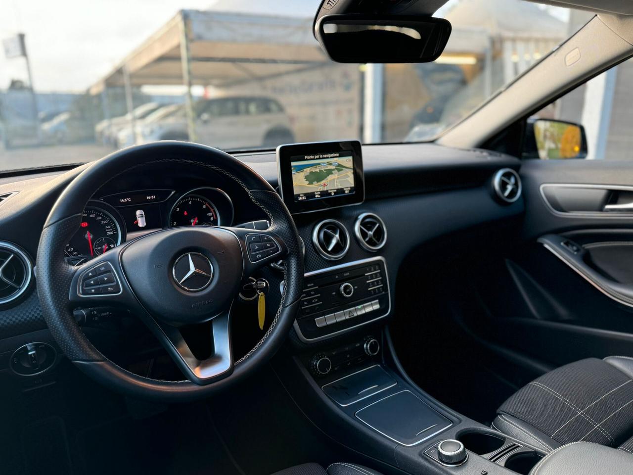 Mercedes-benz A 200 d Automatic 4Matic Premium