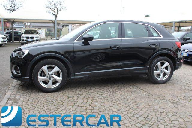 AUDI Q3 35 TDI S tronic Business Advanced