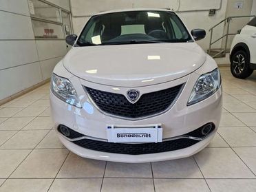 Lancia Ypsilon Ypsilon 1.2 69 CV 5 porte Silver