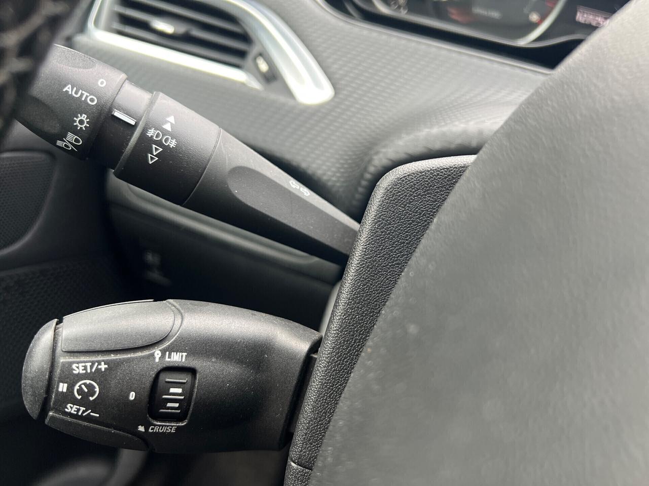 Peugeot 208 1.6 Diesel Ok Neopatentati