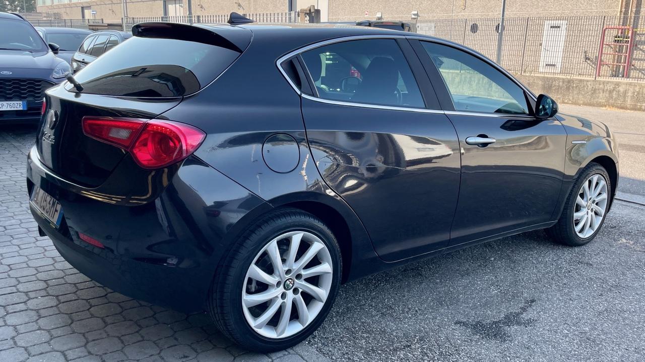 ALFA ROMEO GIULIETTA 1.6 JTDM-2 EXCLUSIVE 105CV - FULL LED, NEOPATENTATI