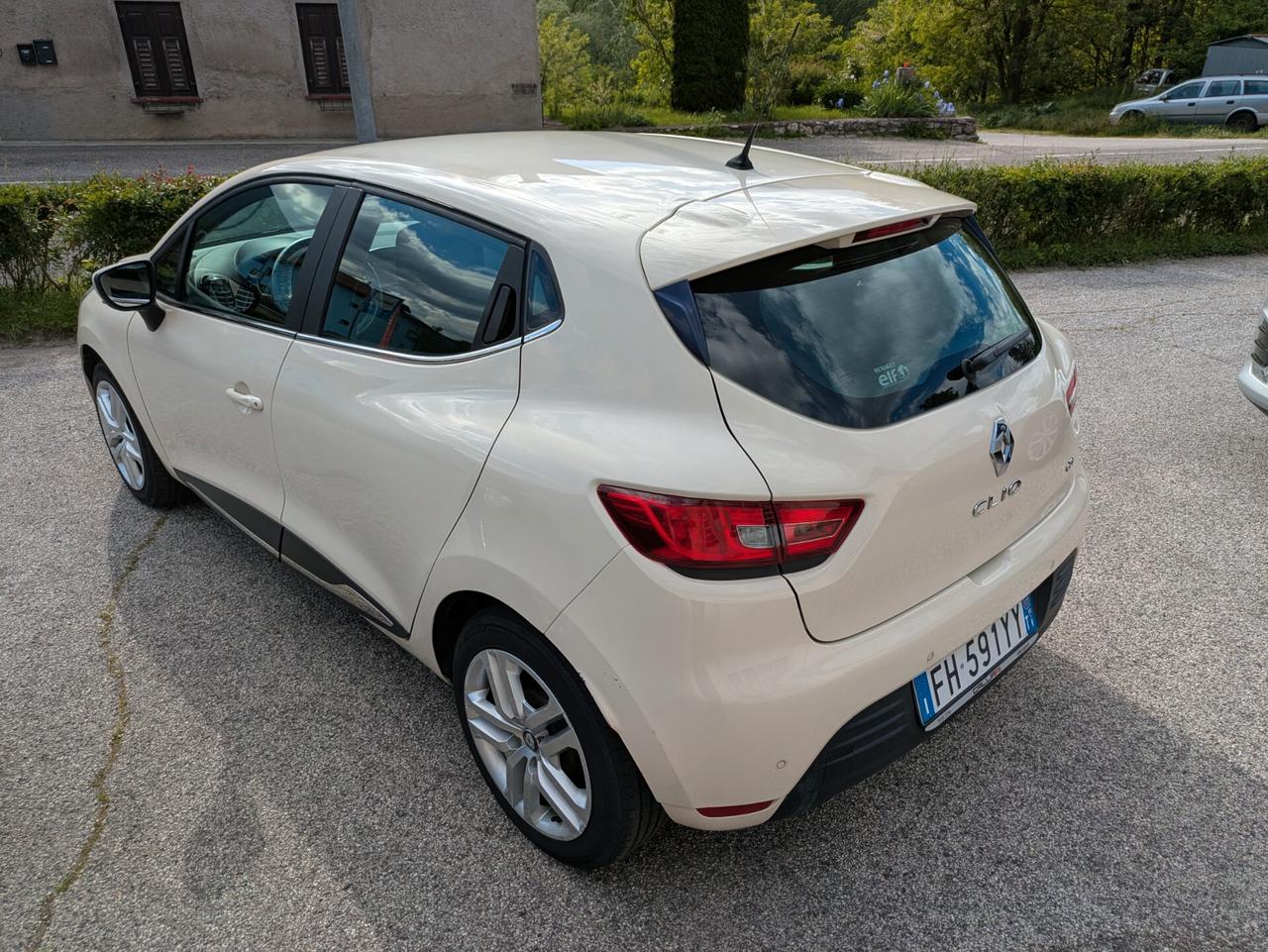 RENAULT CLIO 1.5 DIESEL 75CV