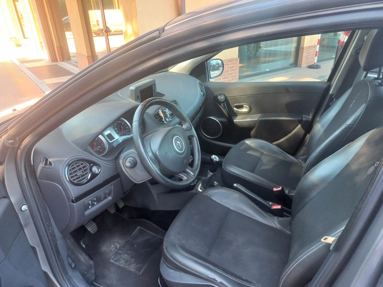 Renault Clio 1.2 16V TCE 105CV 5 porte Live!
