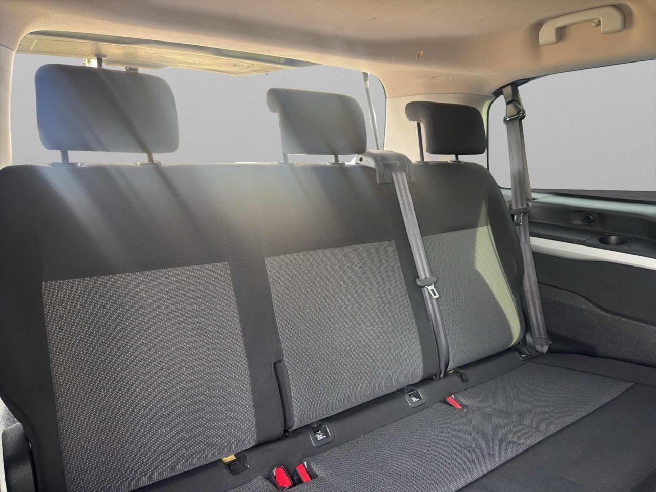 Peugeot Traveller BHDi 120CV STANDARD L1H1 9 POSTI-DOPPIO CLIMA-NAVI