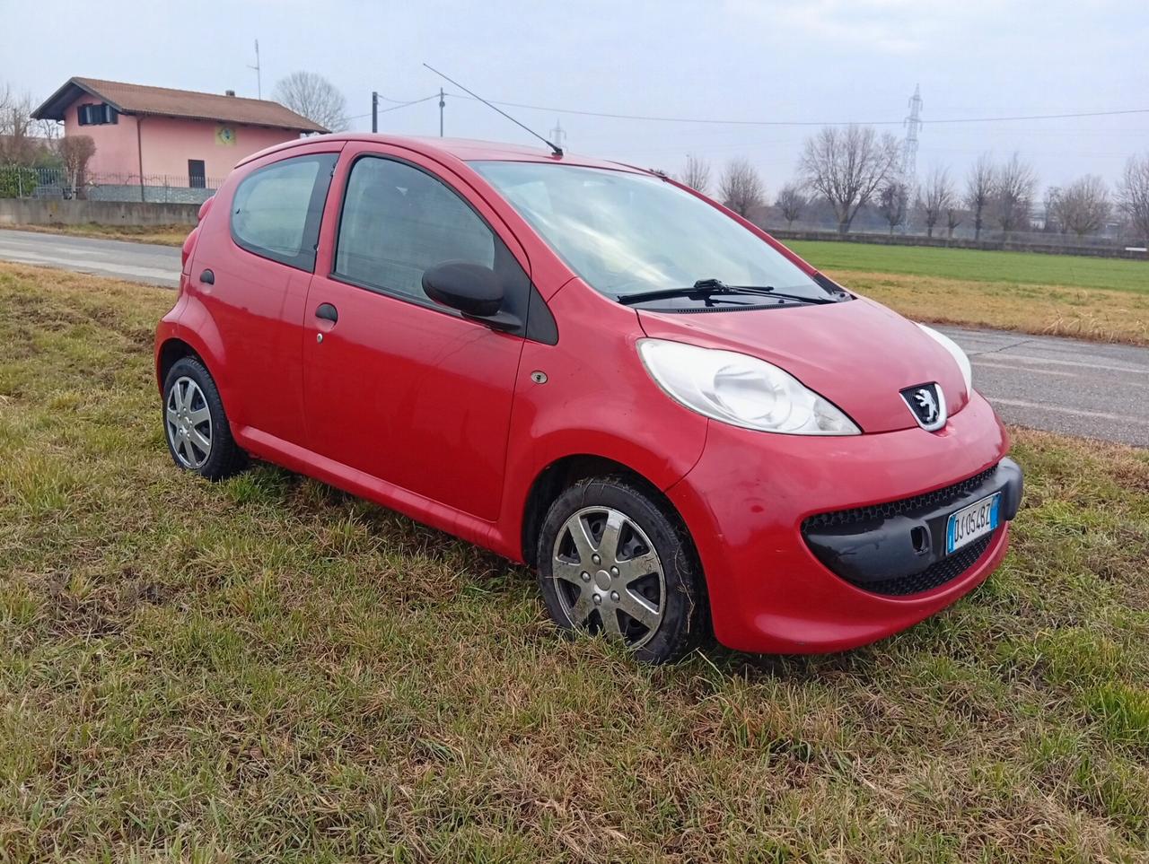 Peugeot 107 1.0 68CV 5 Porte 120.000km
