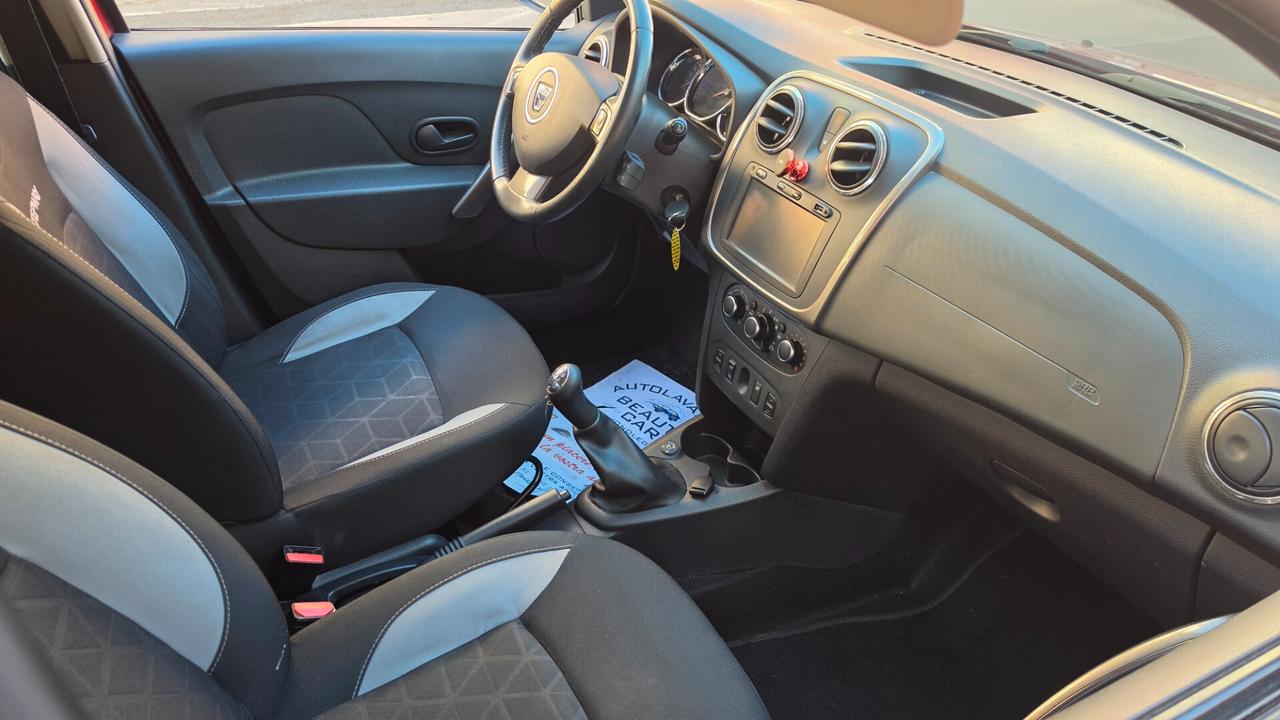 Dacia Sandero steepway Gpl casa madre Anno 2016