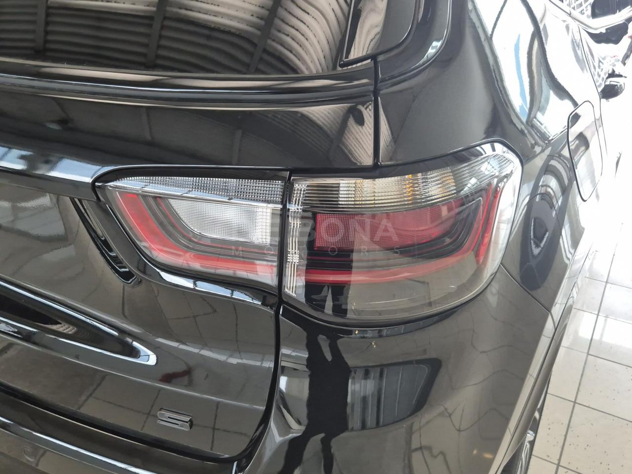 Jeep Compass 1.5 turbo t4 mhev summit 2wd 130cv dct