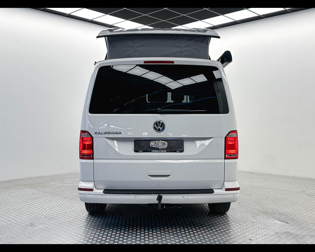 VOLKSWAGEN California 2.0 TDI Beach