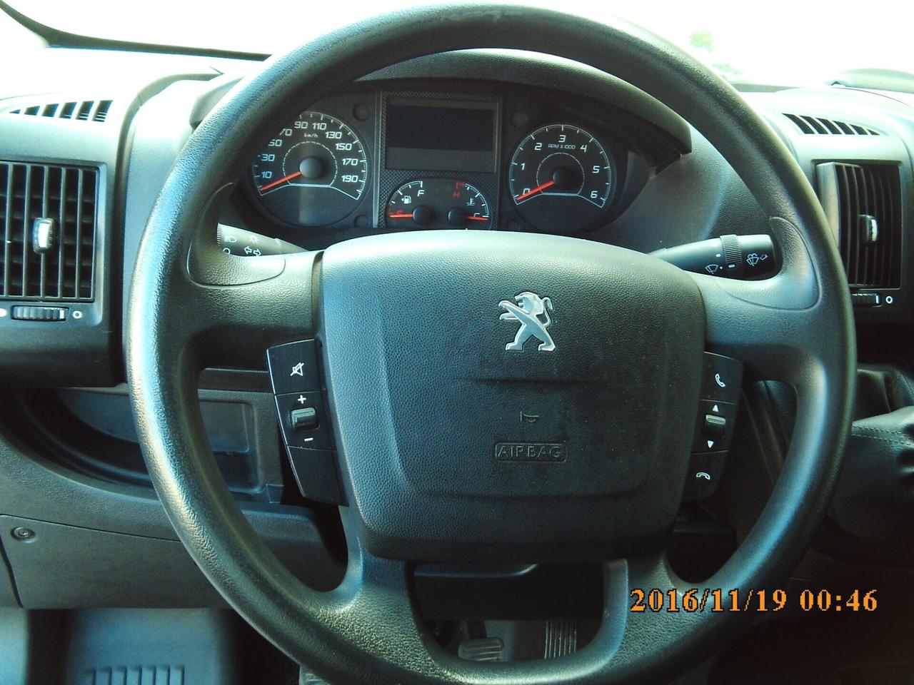 Peugeot Boxer 330 2.2 BlueHDi 120 S&S PC-TN Furgone