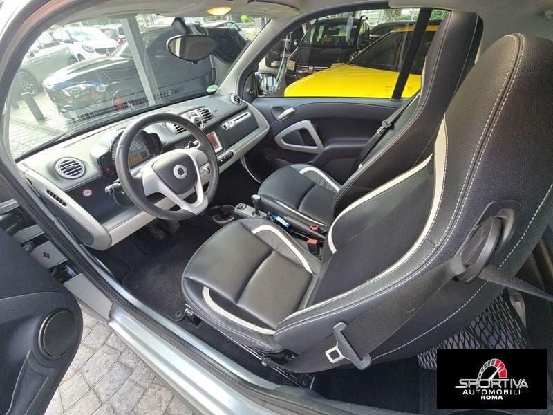smart fortwo CITY FLAME OPACA EDITION SERVO UNIPRO!