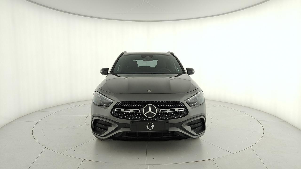 Mercedes-Benz GLA 200 d automatic