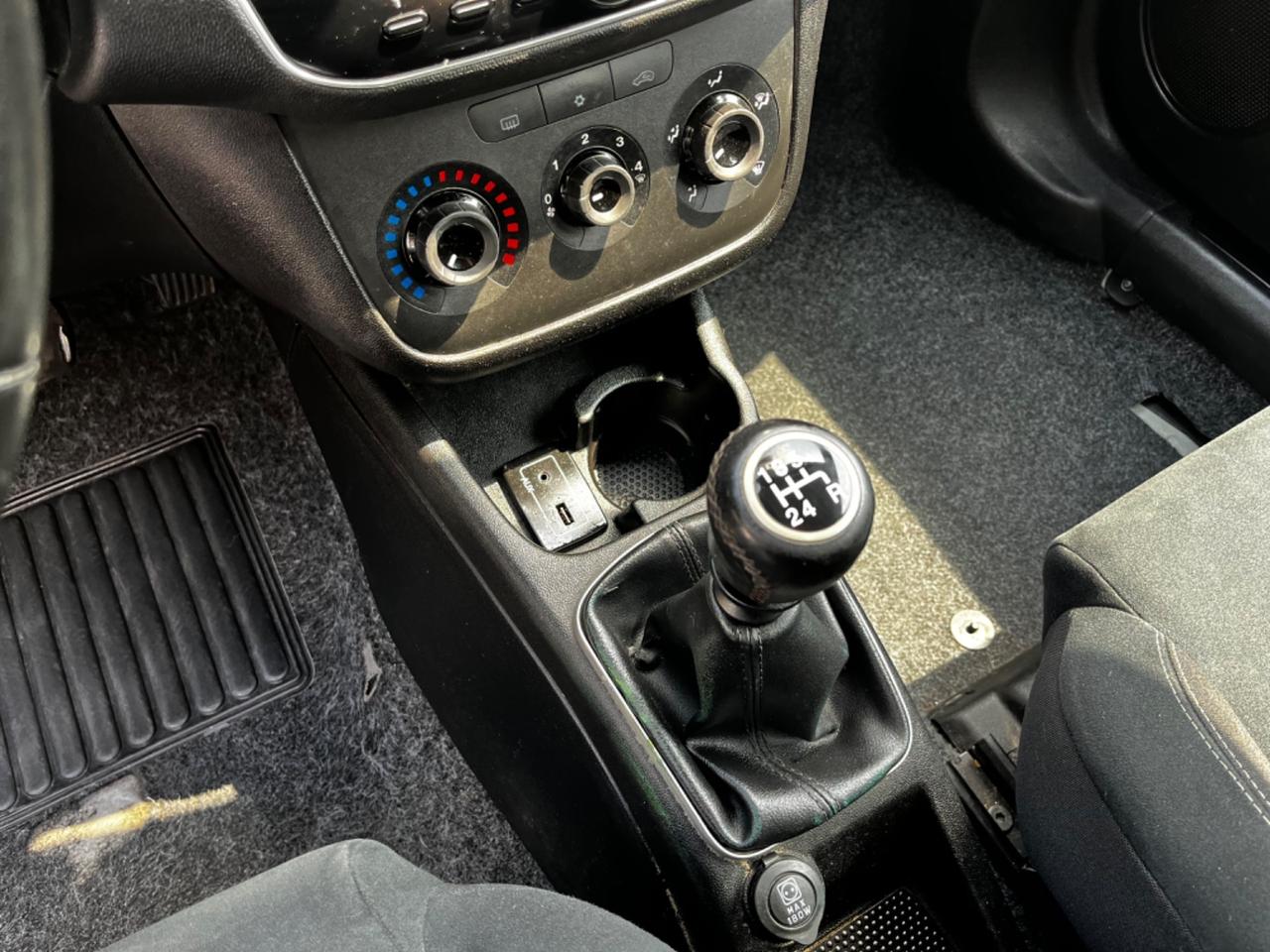 Fiat Punto 1.2 8V 5 porte Lounge