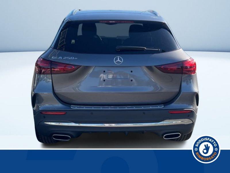 Mercedes-Benz GLA 250 E PLUG-IN HYBRID AUTOMATIC AMG line ADVANCED PLUS