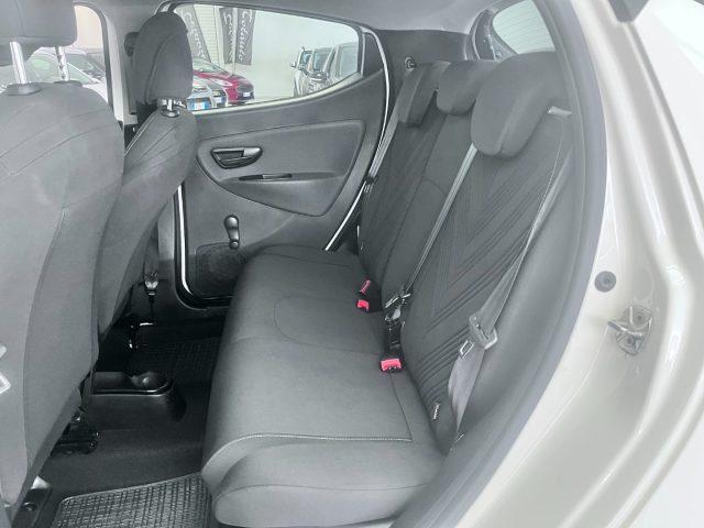 LANCIA Ypsilon 1.0 FireFly 5 porte S&S Hybrid Gold