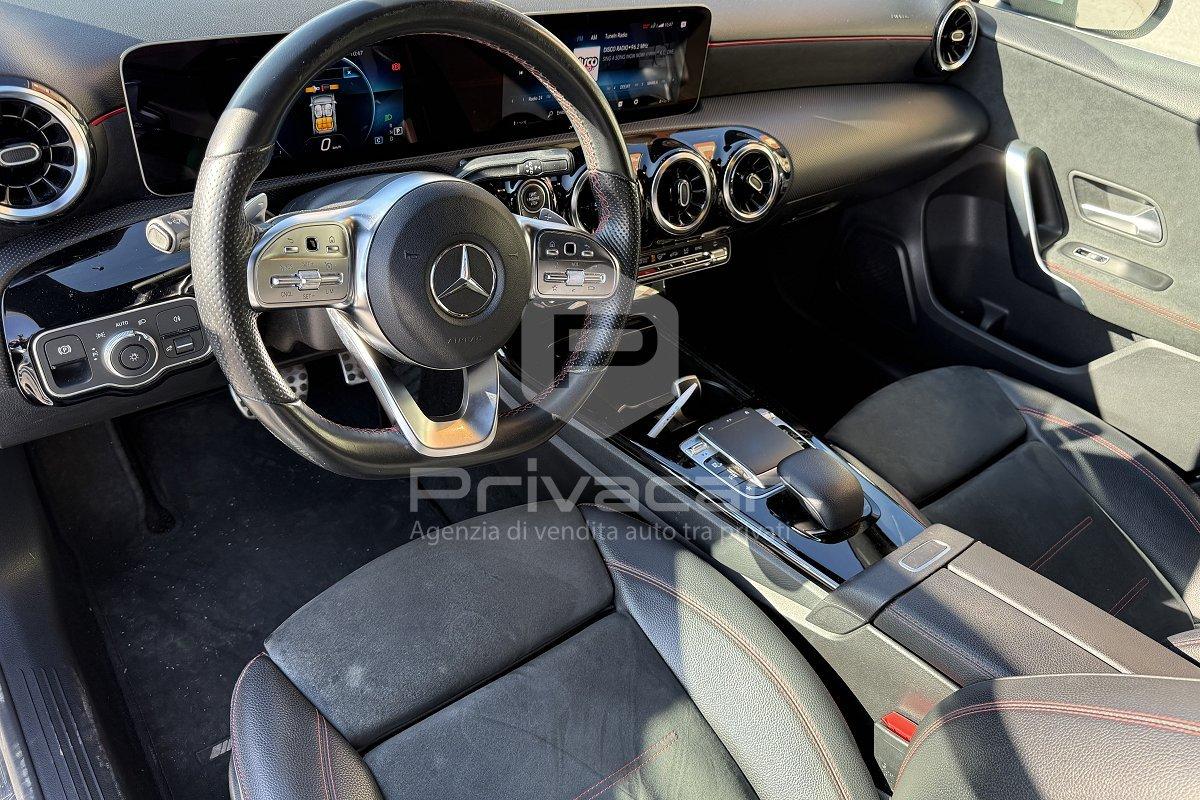 MERCEDES A 180 d Automatic Premium