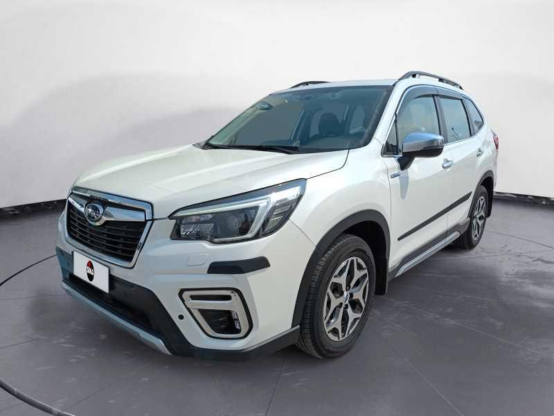 SUBARU Forester 2.0i e-boxer 4dventure lineartron