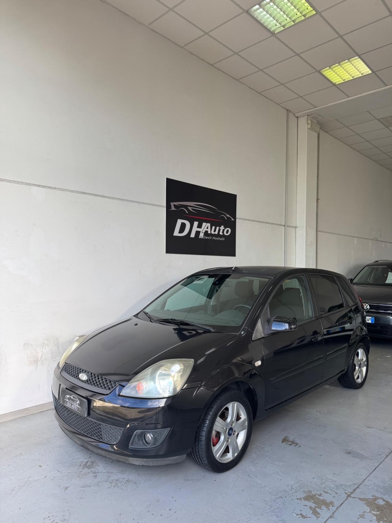 Ford Fiesta 1.4 TDCi 5p. Titanium