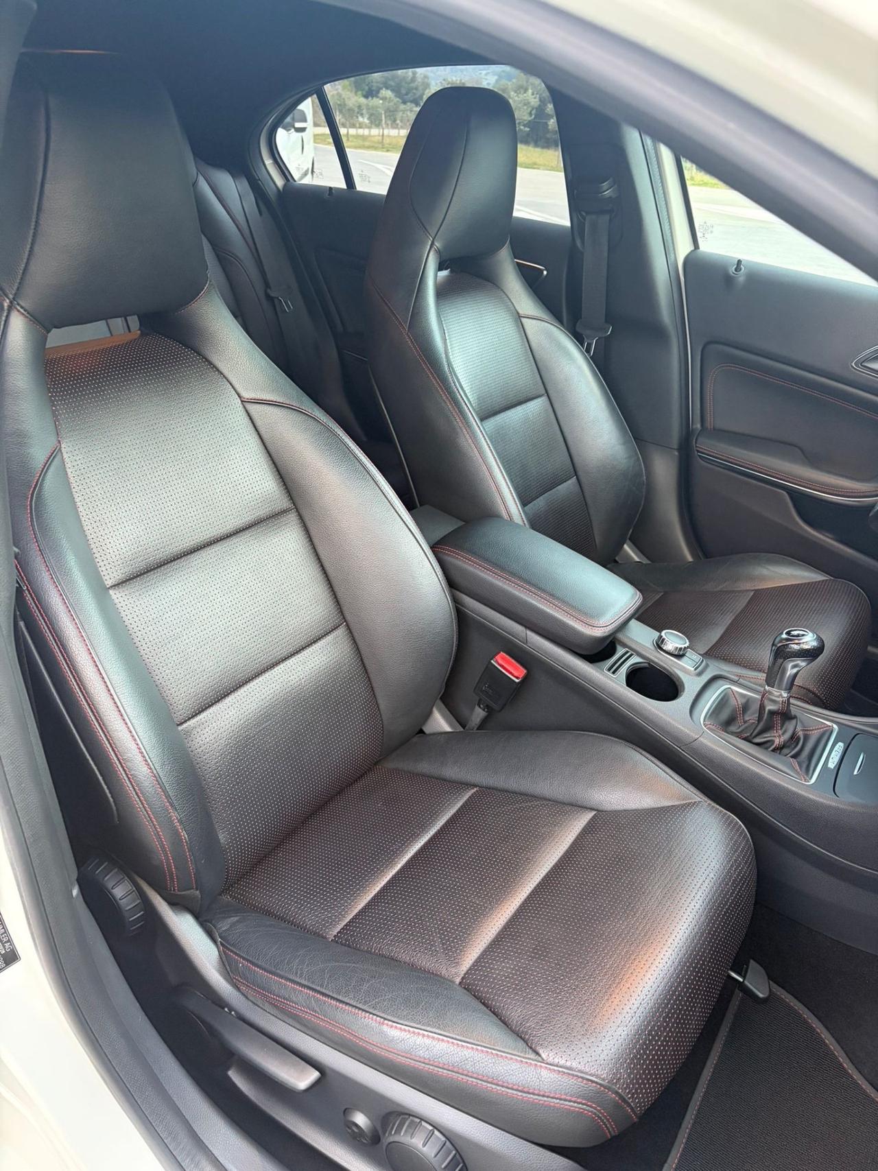 MERCEDES CLASSE A 200D motore Mercedes