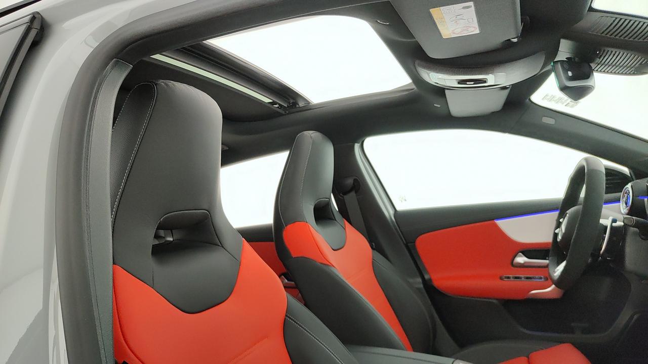 Mercedes-Benz Mercedes-AMG A 35 4MATIC