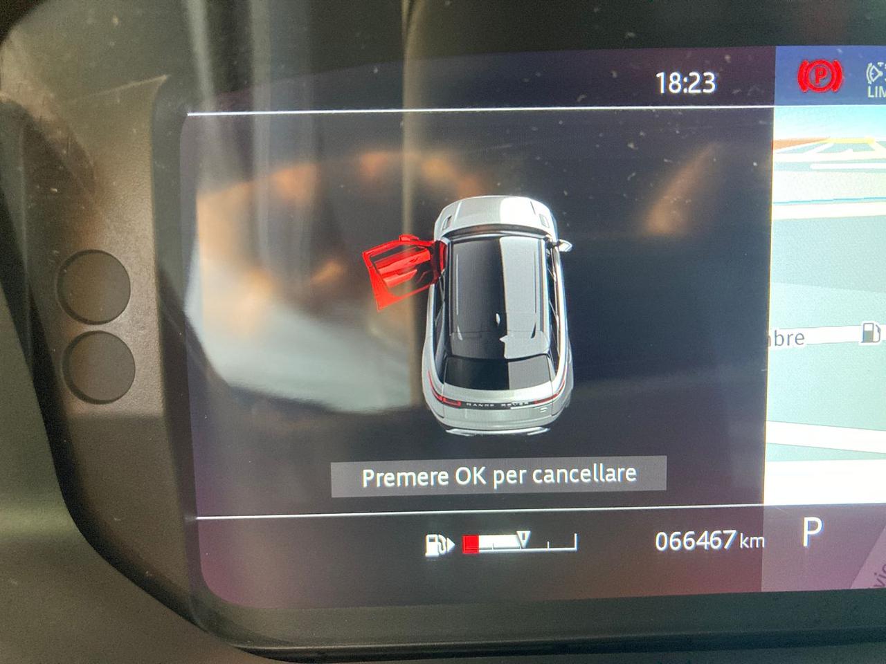 Land Rover Range Rover Velar D 240 R-Dynamic SE