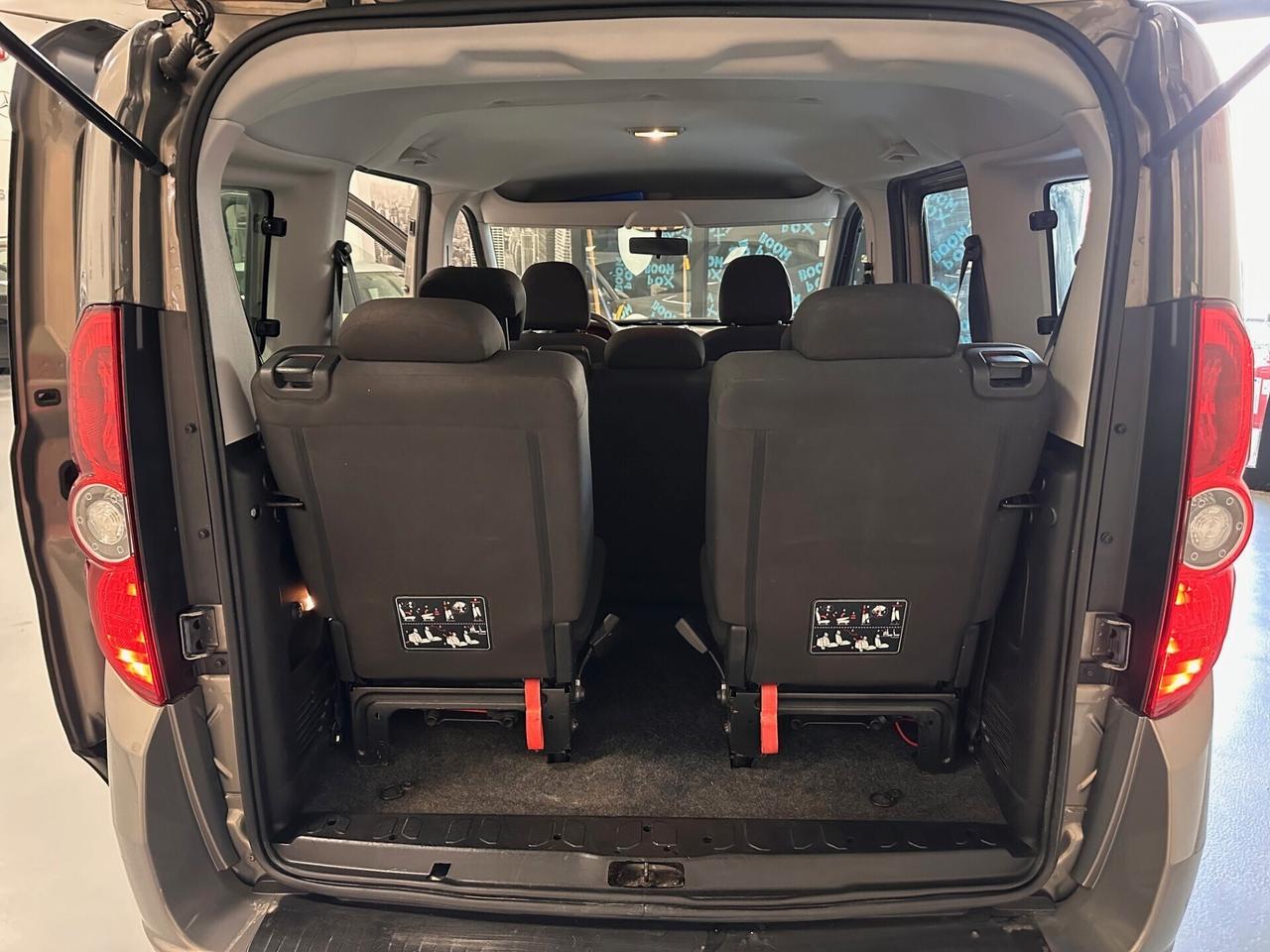 OPEL COMBO TOUR 7 POSTI 1.6 DIESEL