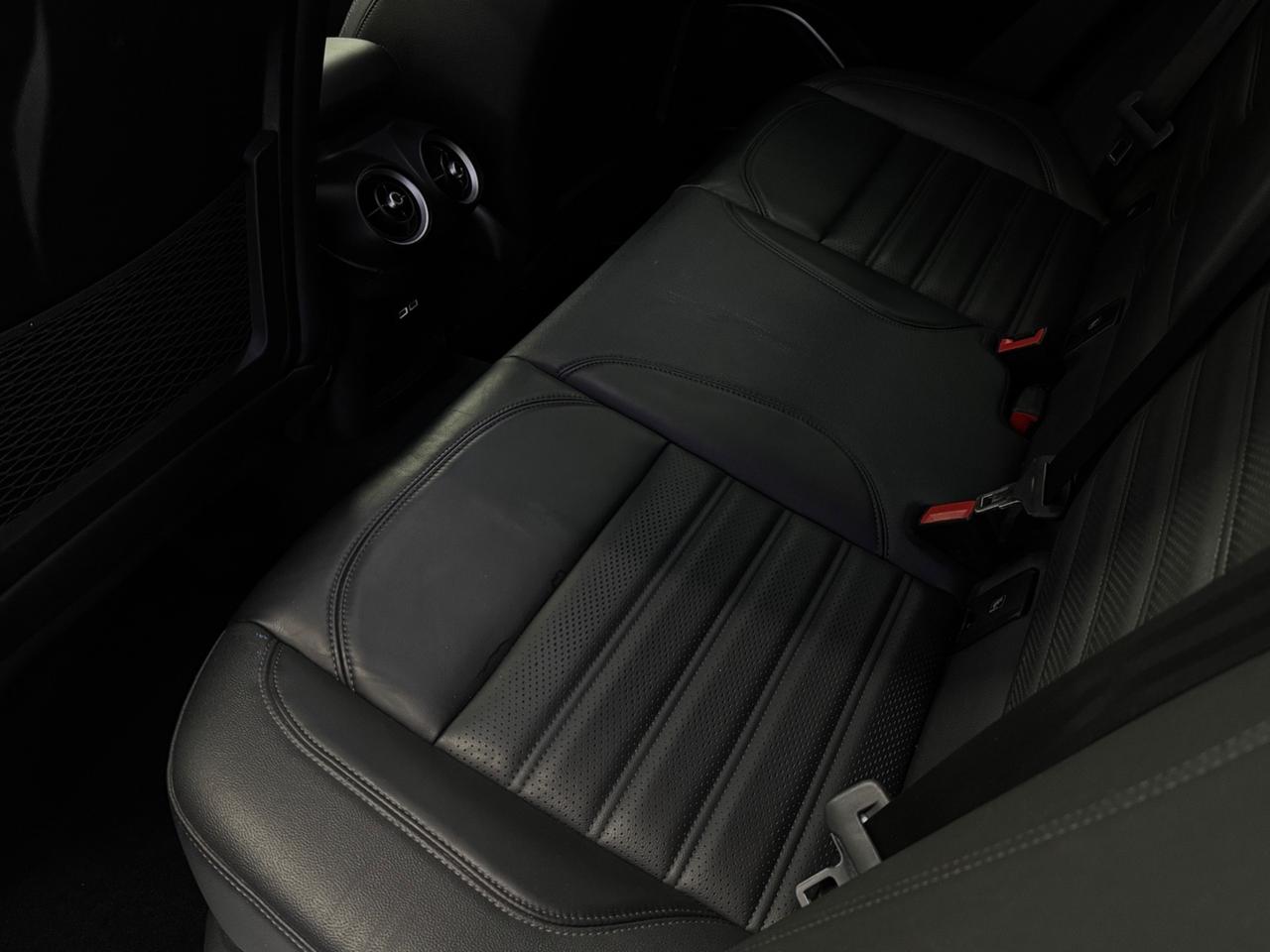 Alfa Romeo Stelvio 2.2 210CV Q4 Veloce Iper Full