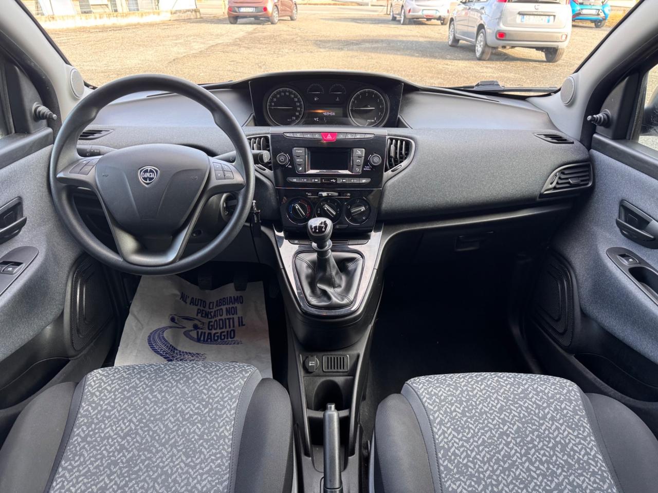 Lancia Ypsilon 1.2 69 CV 5 porte Elefantino Blu