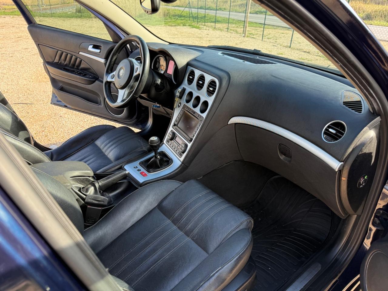 Alfa Romeo 159 1.9 JTD SEDILI IN PELLE/Navigatore BERLINA