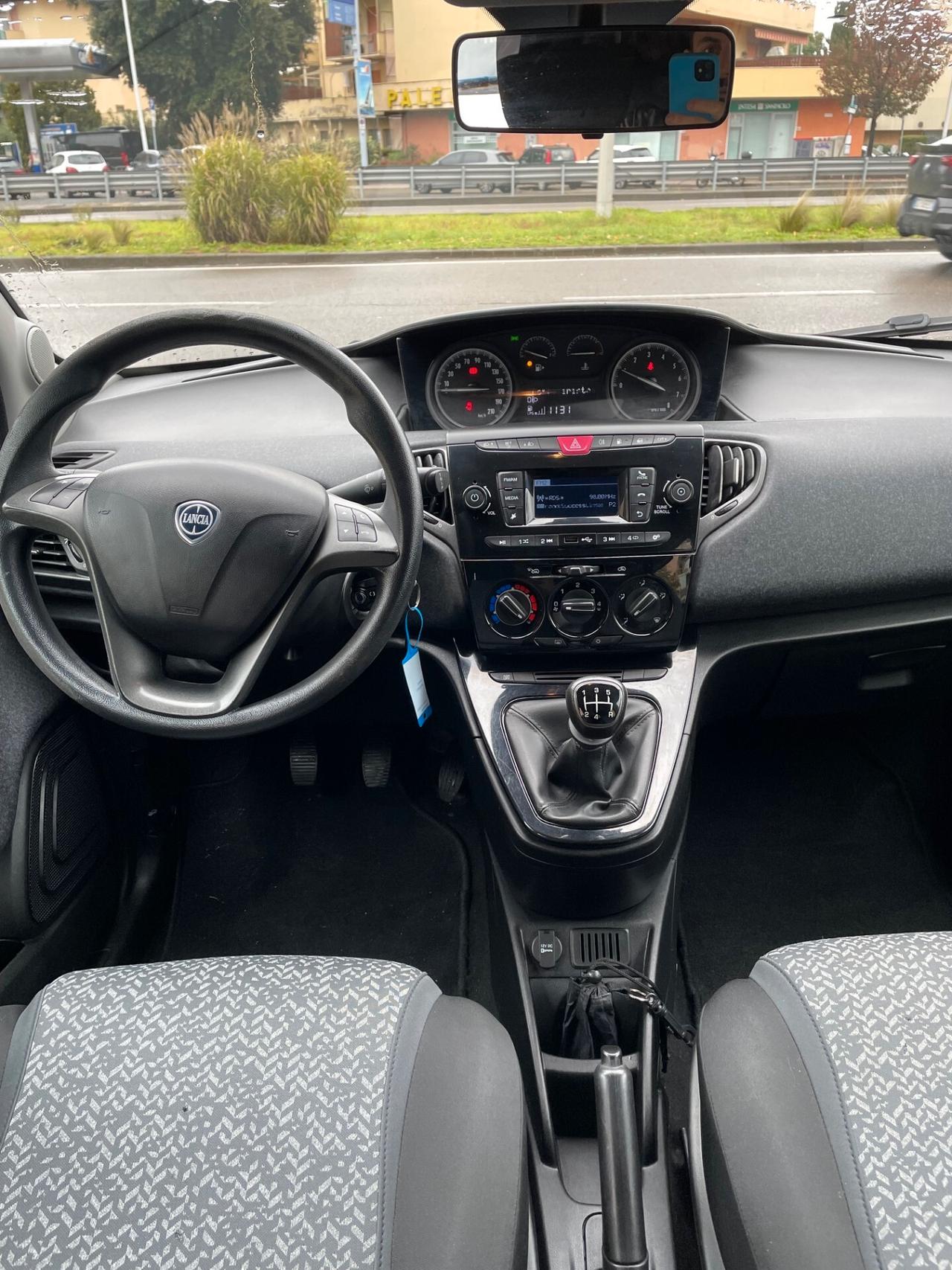 Lancia Ypsilon 1.2 69 CV 5 porte GPL Ecochic Elefantino Blu