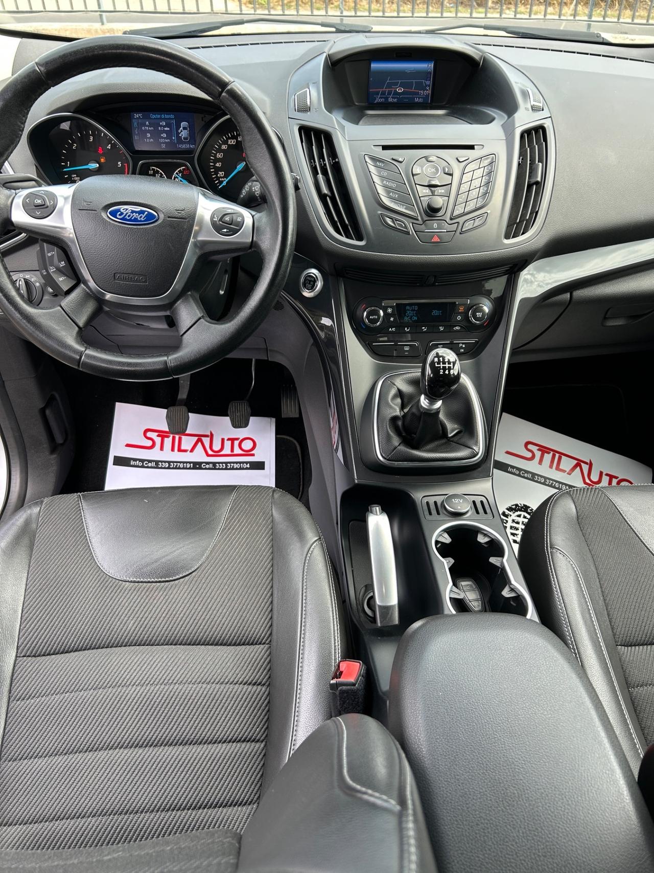 Ford Kuga 2.0 TDCI 140 CV 4WD Titanium