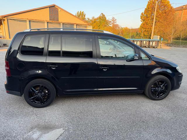 VOLKSWAGEN Touran 2.0TDI Highline senza nessun lavoro da fare
