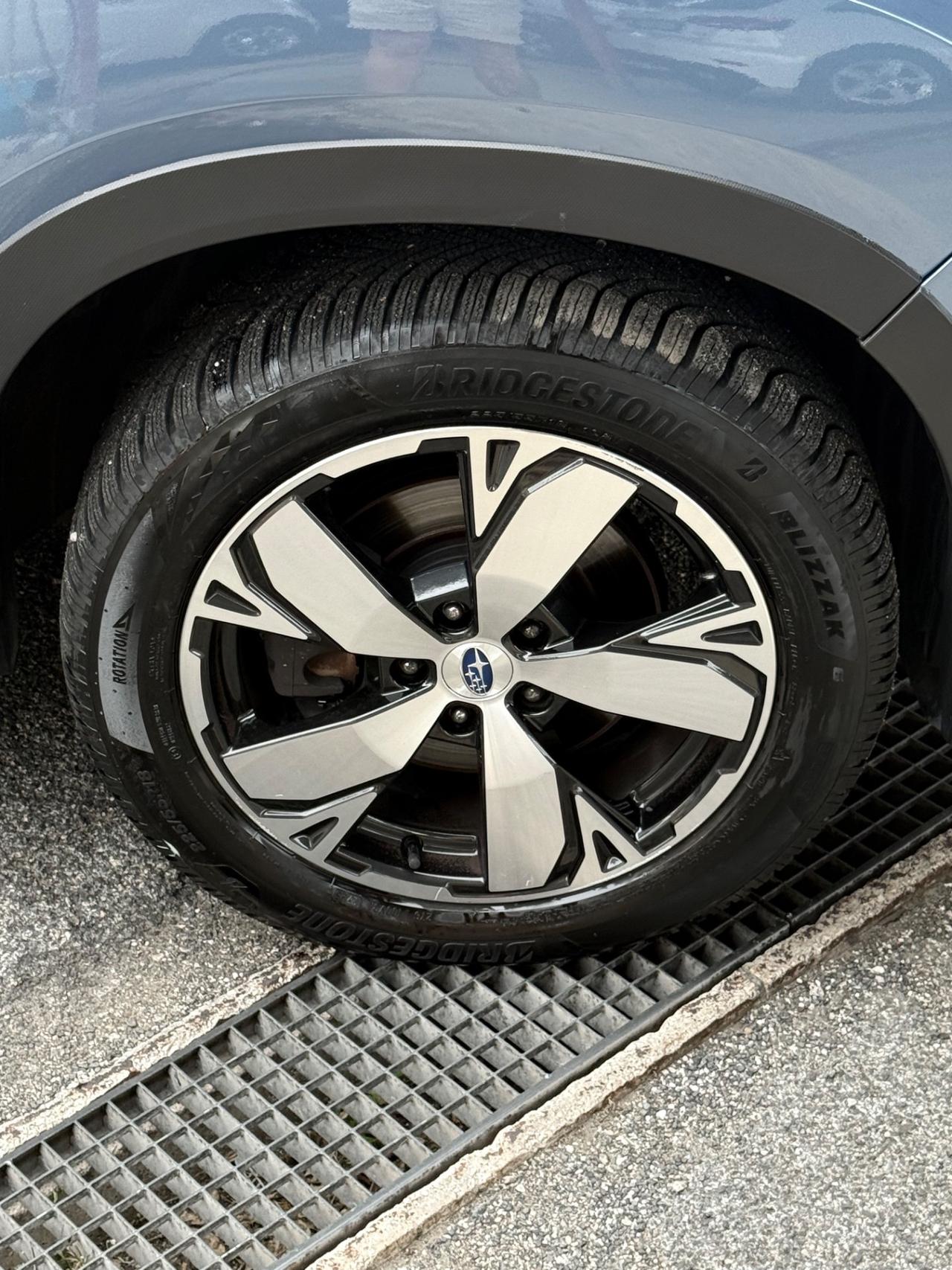 Forester 2.0 e-Boxer MHEV CVT Lineartronic 4dventure