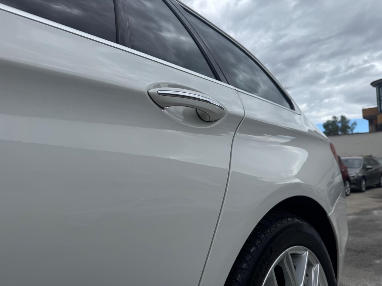 Bmw 525XD 2.0 DIESEL 218CV xDrive Futura 2012
