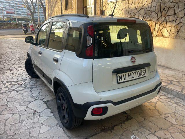 FIAT Panda 1.0 FireFly S&S Hybrid City Cross