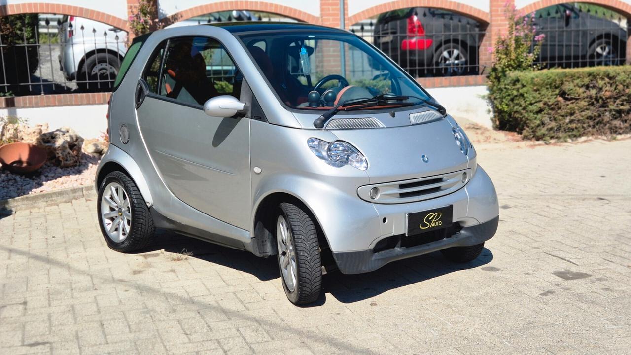 Smart ForTwo 800/41CV coupé passion cdi / TETTO/