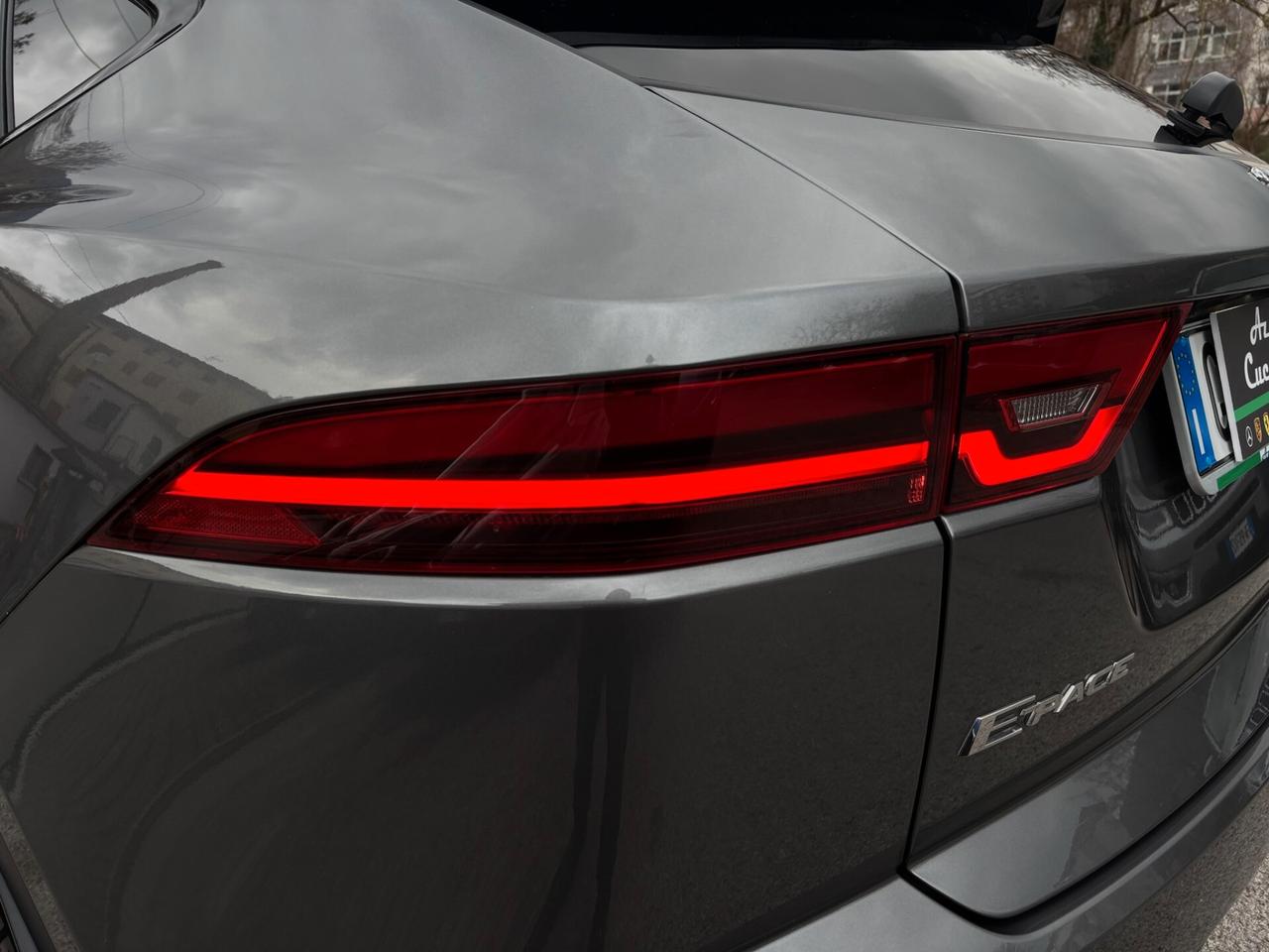 Jaguar E-Pace 2.0D 150 CV AWD aut. Chequered Flag FULL-TETTO