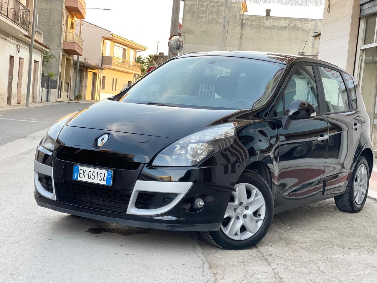 Renault Scenic X-Mod 1.5 dCi 110CV Dynamique