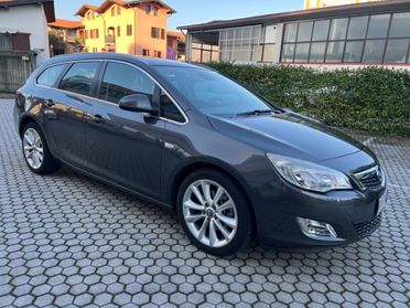 Opel Astra 1.7 CDTI 130CV Sports Tourer Cosmo Fleet