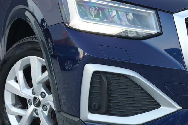 AUDI Q2 30 TFSI Business Advanced