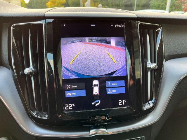 VOLVO XC60 B4 (d) AWD Geartronic Momentum Pro