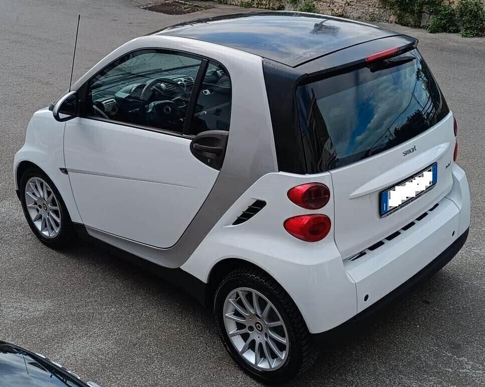 Smart ForTwo 1.0 benzina 52 kW MHD coupé passion