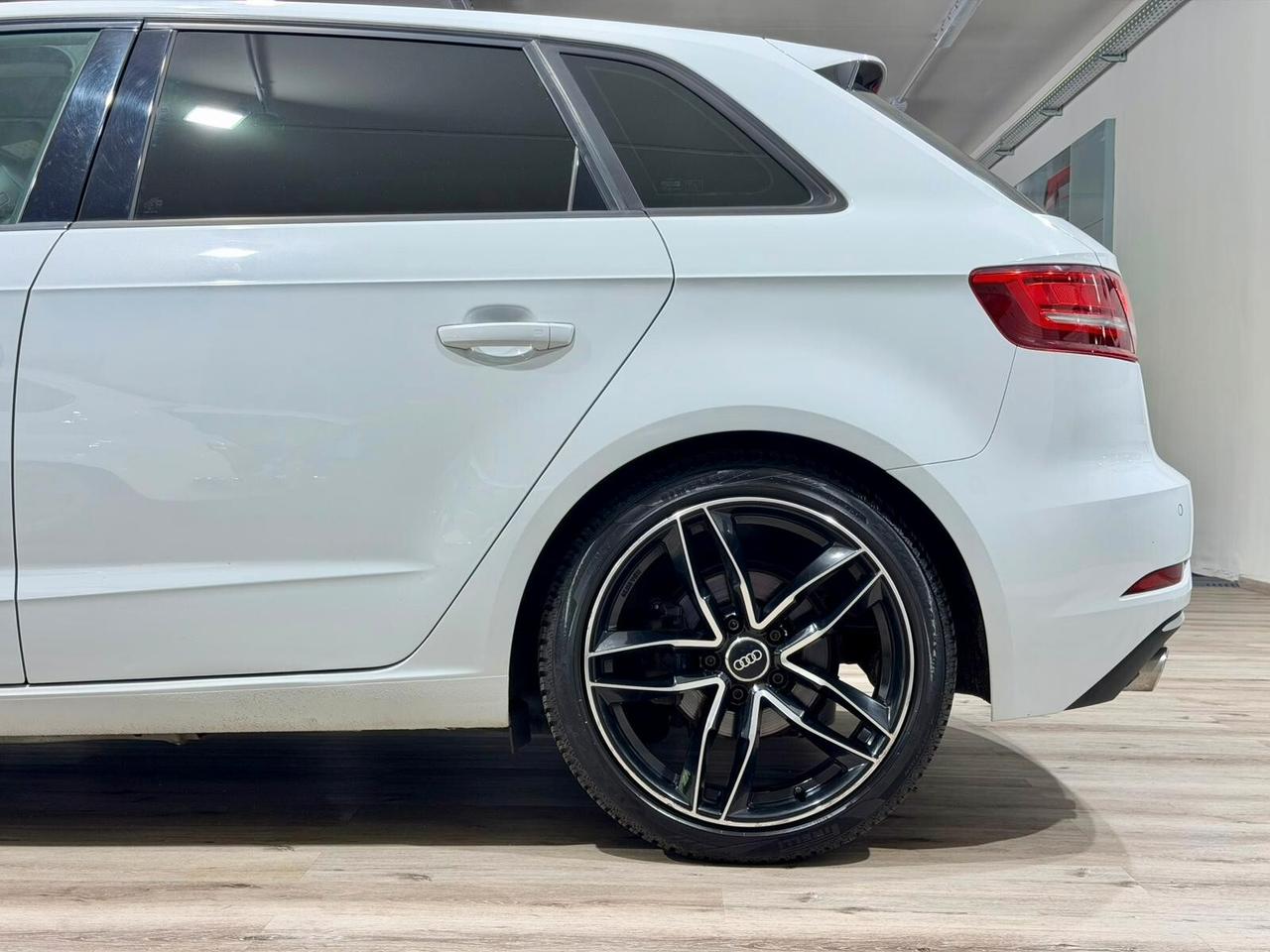 AUDI A3 SPORTBACK 35 2.0TDI 150cv SPORT