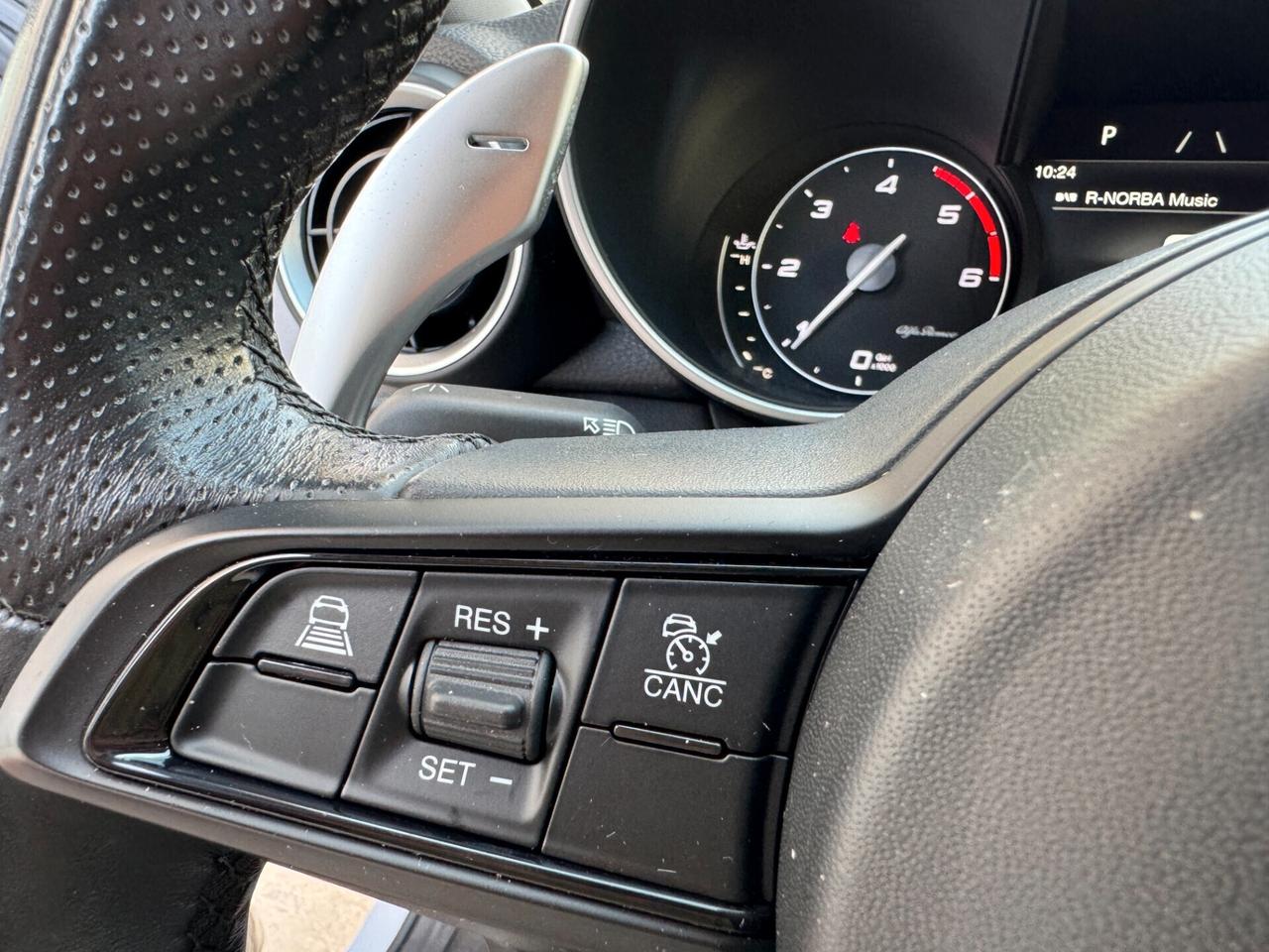 ALFA ROMEO GIULIA 2.2 T VELOCE Q4 210 cv auto MY20