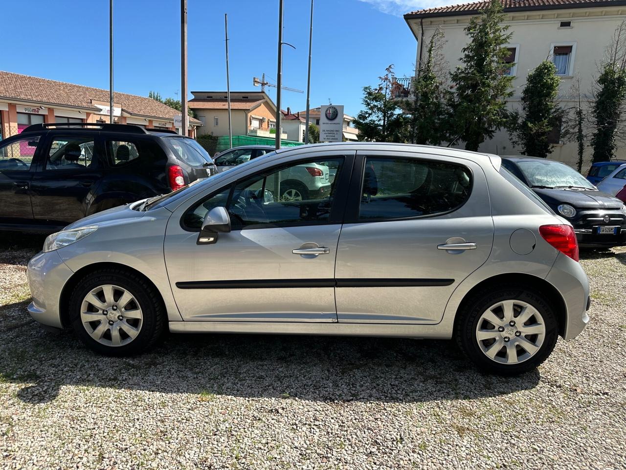 Peugeot 207 1.4 benzina 5p. 2 Tronic XS