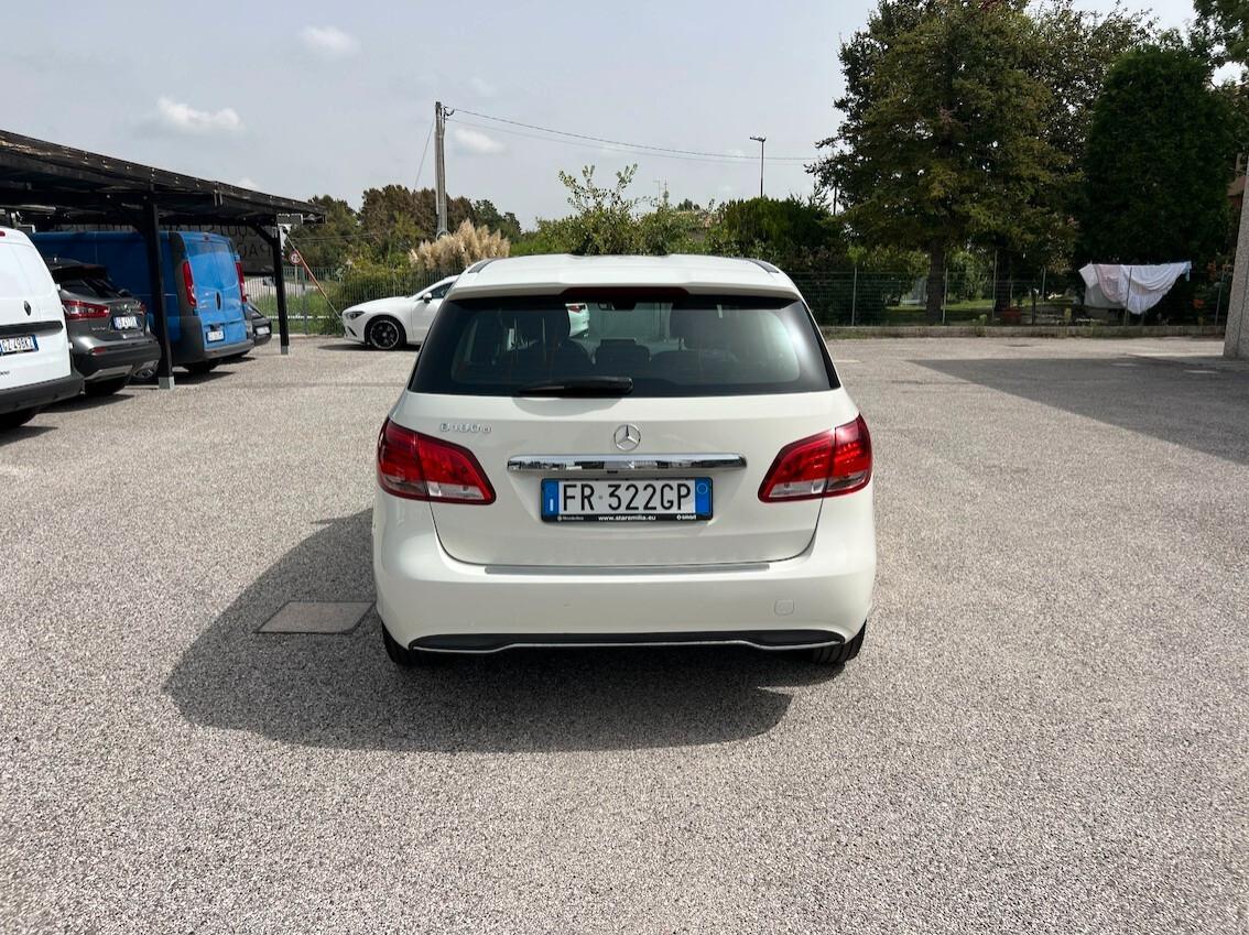 Mercedes-Benz B 180 1.5 d 110 cv executive auto Navi unico proprietario