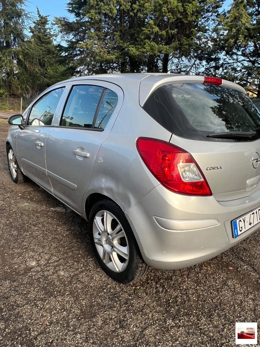OPEL - Corsa - 1.2 5p. Cosmo